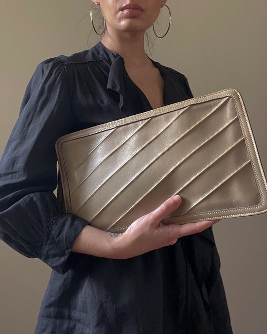 Vintage Designer Anne Klein Beige Leather Clutch Bag