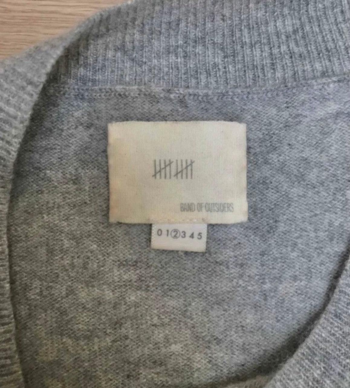 Preloved Designer Band Of Outsiders "BOY" Grey Knit Sweater